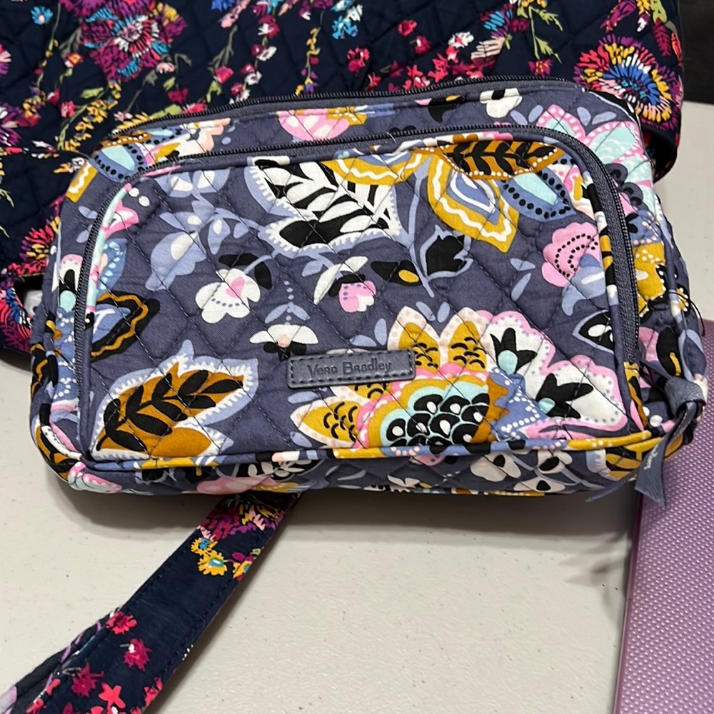 Vera Bradley little hipster